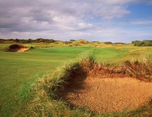 Royal County Down Golf Club | Luxury Golf transport Ireland 